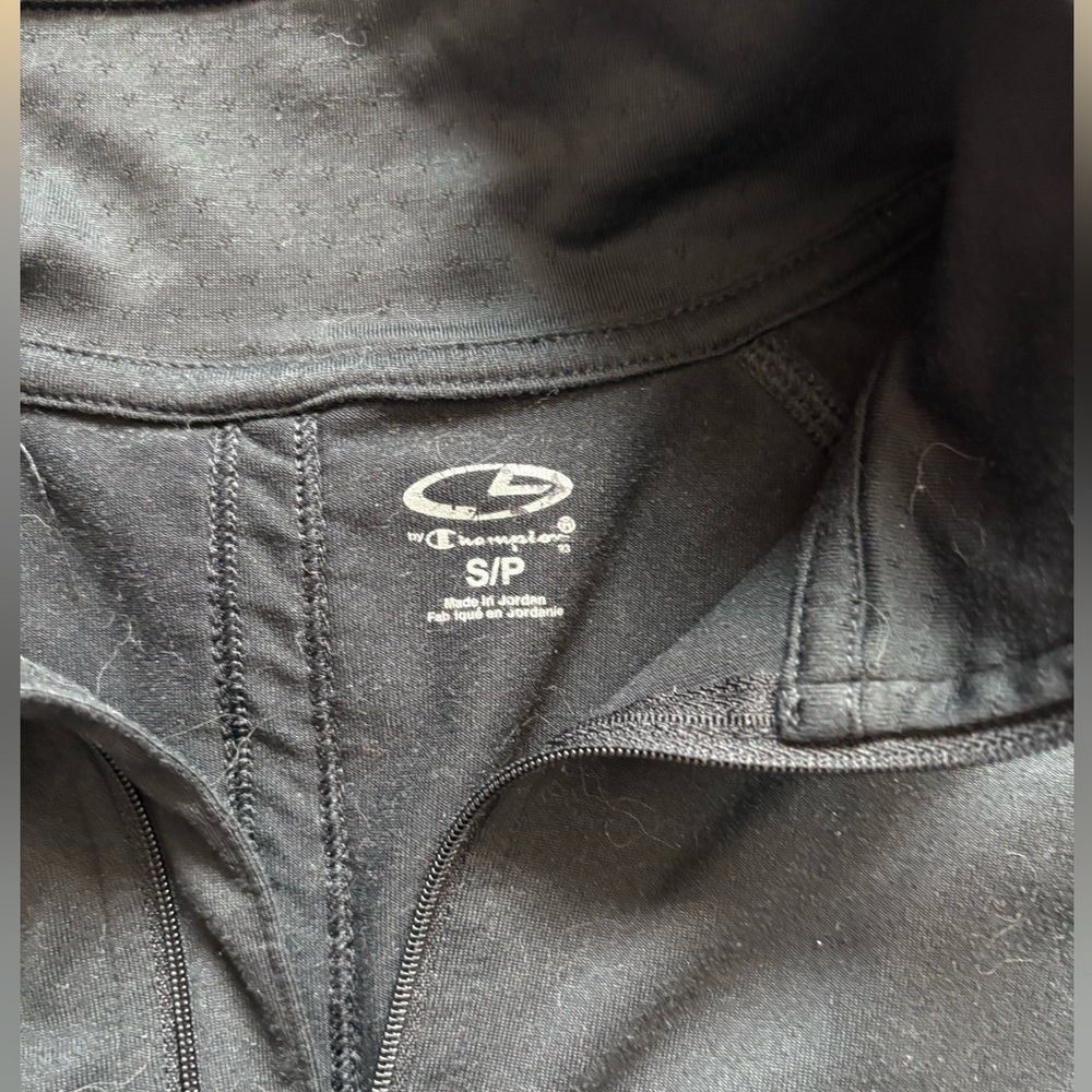 1/4 Zip Athletic Long Sleeve in Black- size S - Picture 3 of 4